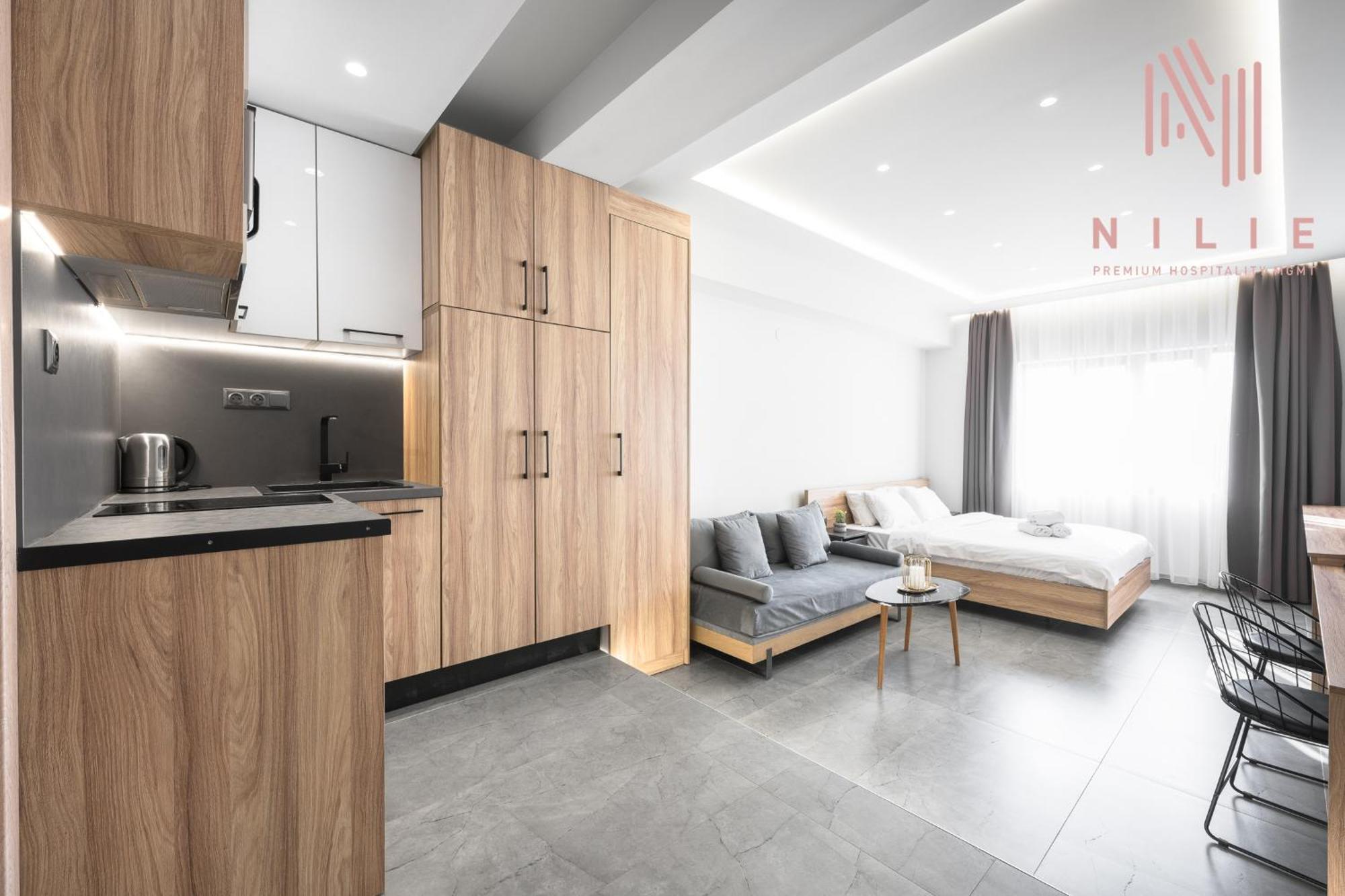 Pantheon, Nilie Hospitality Mgmt Salonicco